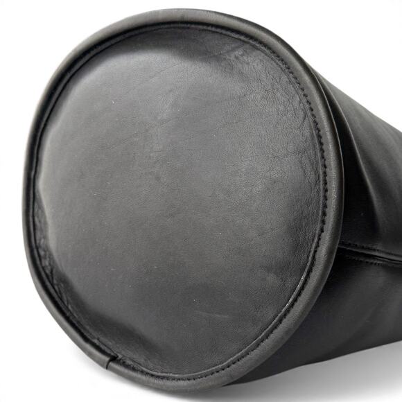 Vintage COACH 9953 Helen Berg's Legacy Black Leather Bucket Bag Brass - Picture 3 of 11